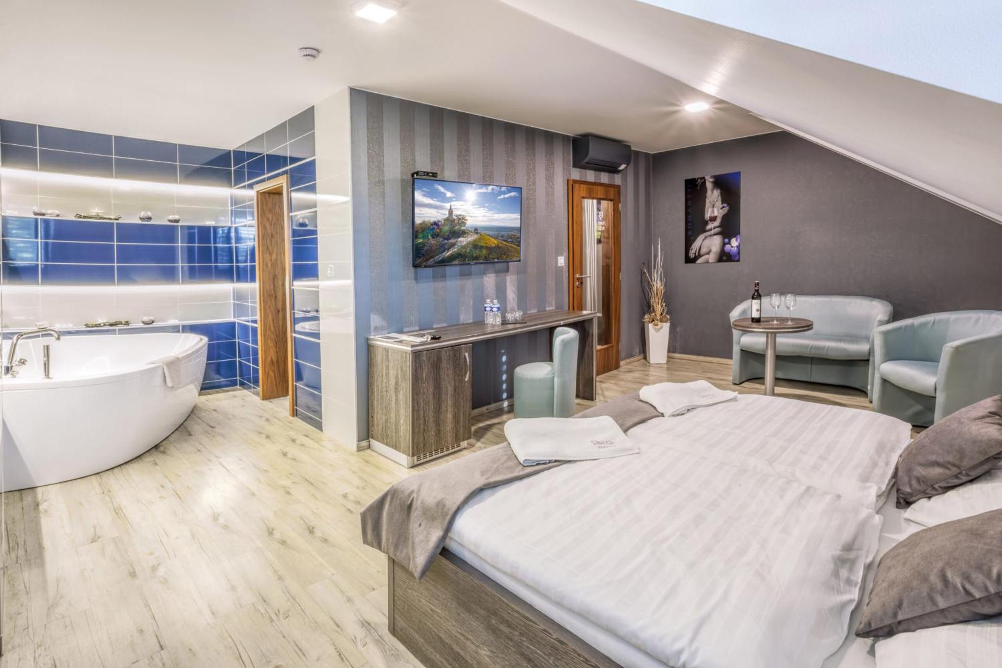 Hotel Beta Бзенец Екстер'єр фото